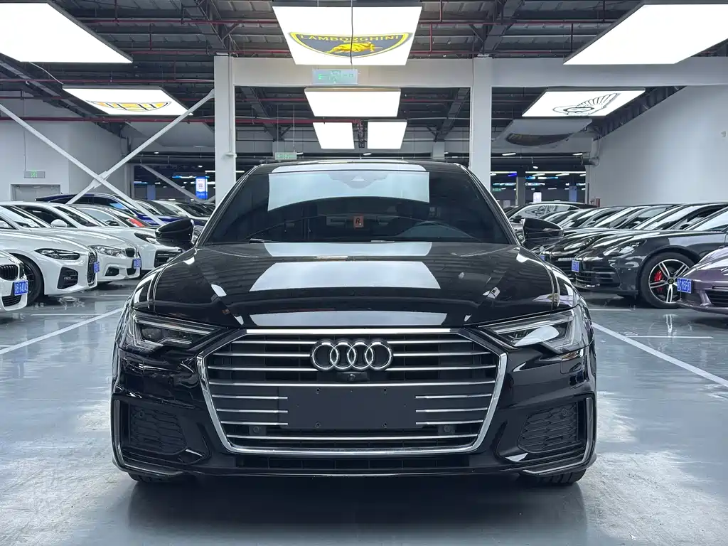 Audi A6L — фото 2