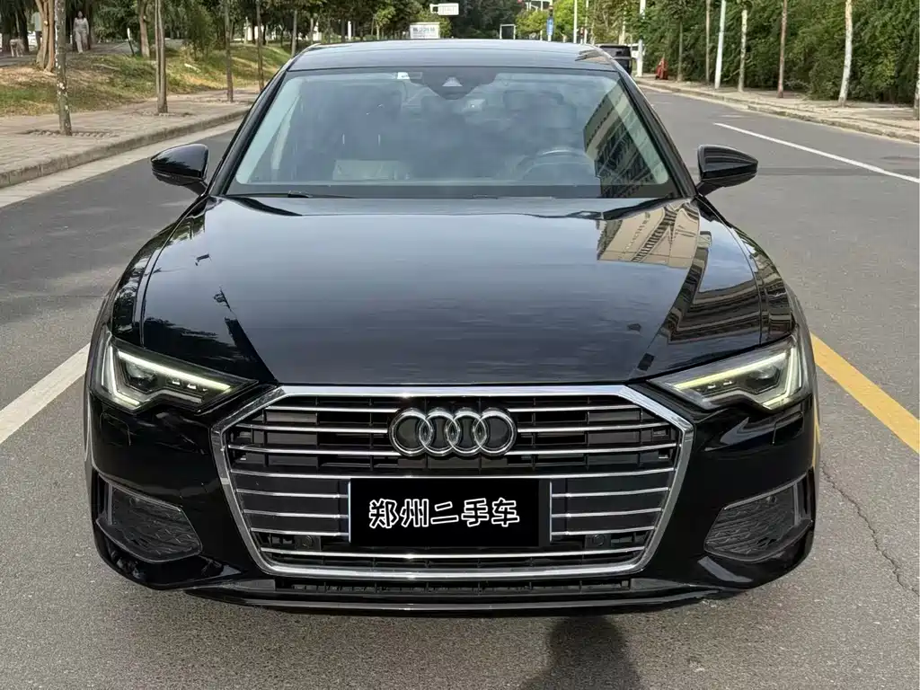 Audi A6L — фото 2