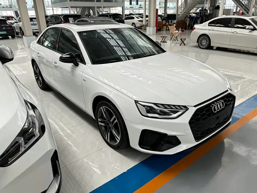 Audi A4L — фото 3