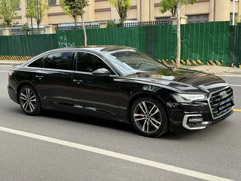 Audi A6L — фото 3