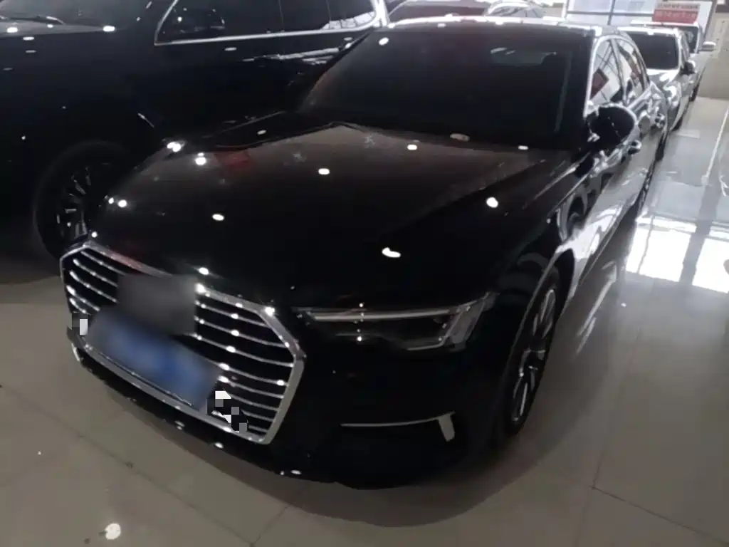 Audi A6L — фото 2