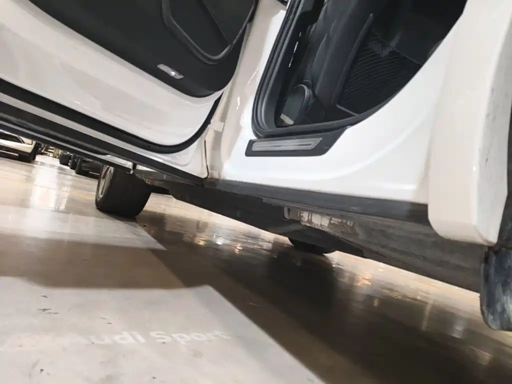 Audi Q5L Sportback — фото 22