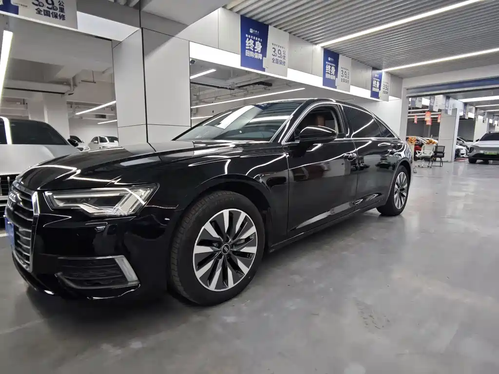 Audi A6L — фото 2