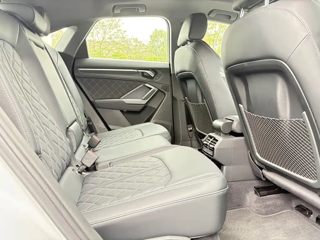 Audi Q3 Sportback — фото 8