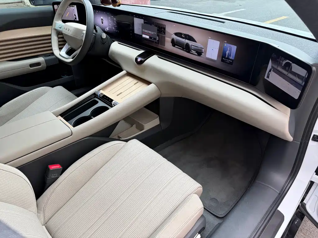Audi E5 Sportback — фото 14