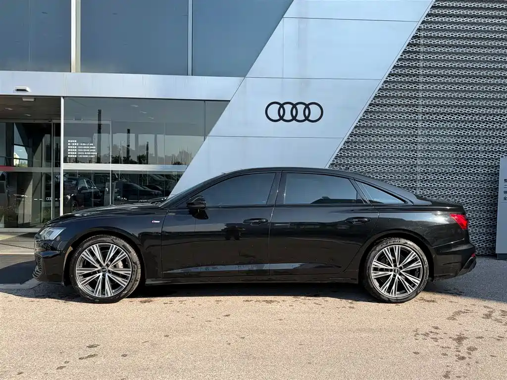 Audi A6L — фото 3