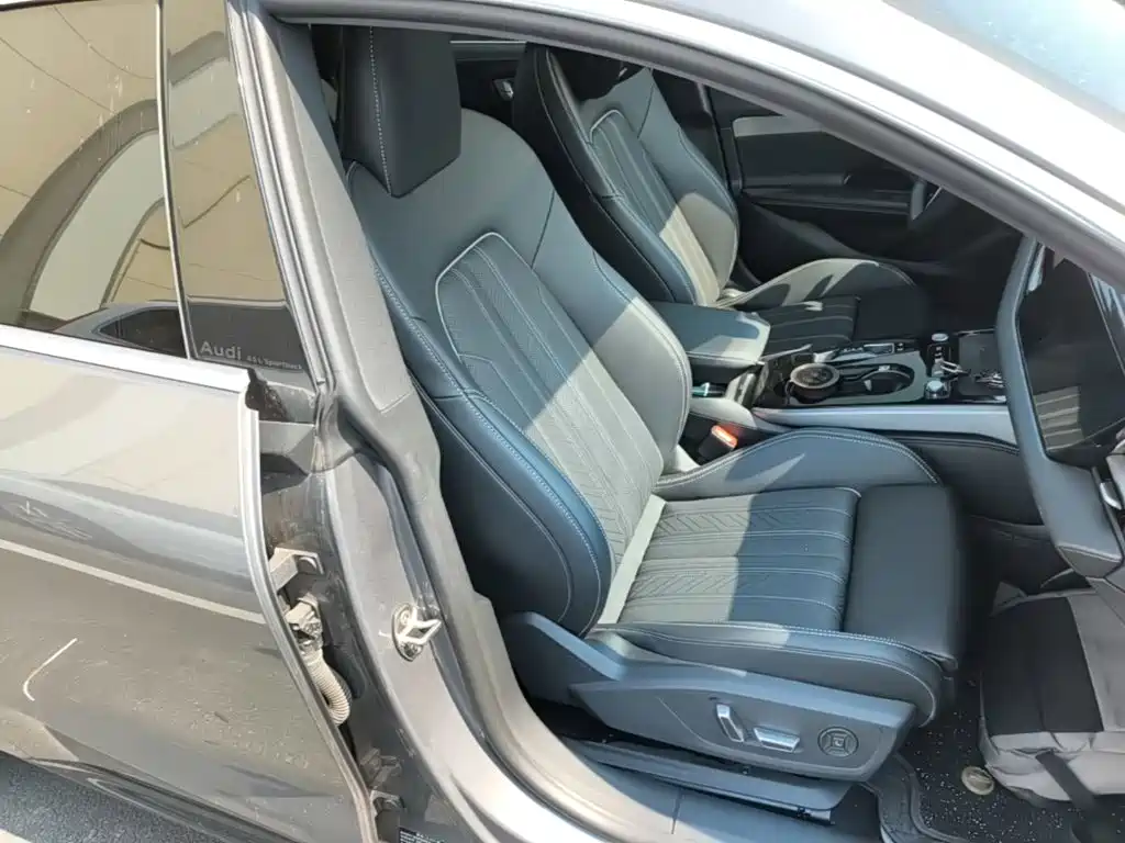 Audi A5L Sportback — фото 24