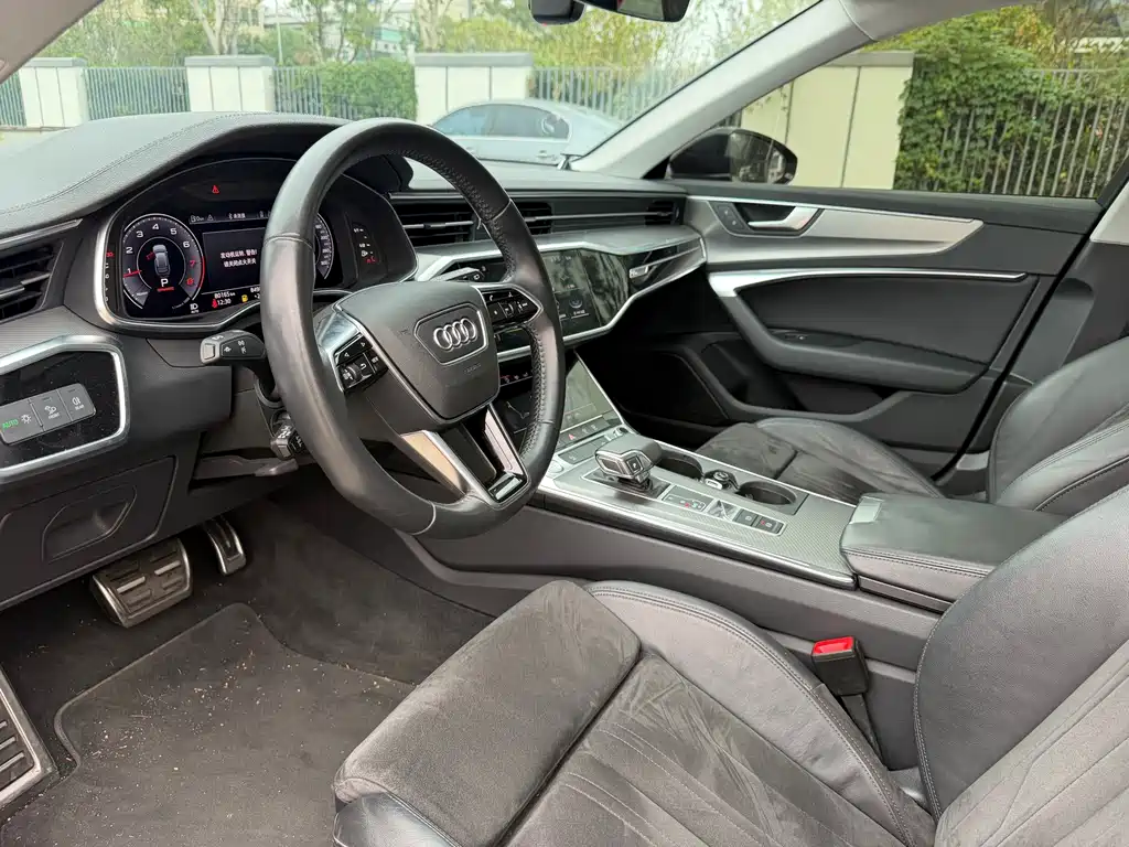 Audi A6 (Import) — фото 8