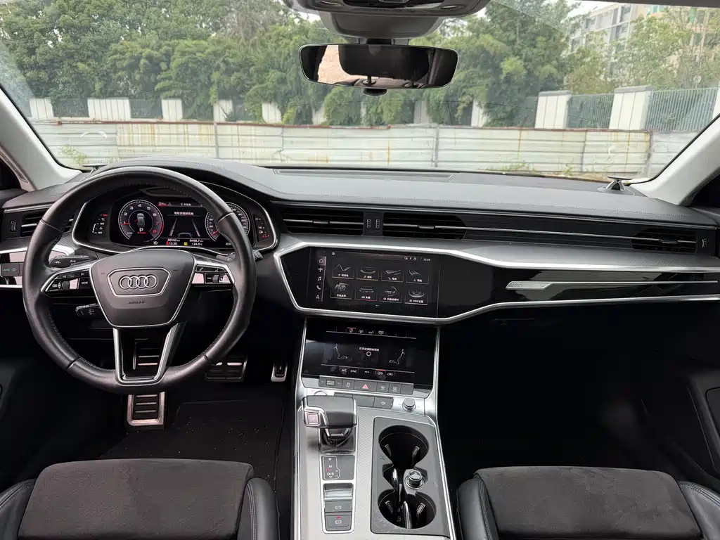 Audi A6 (Import) — фото 9
