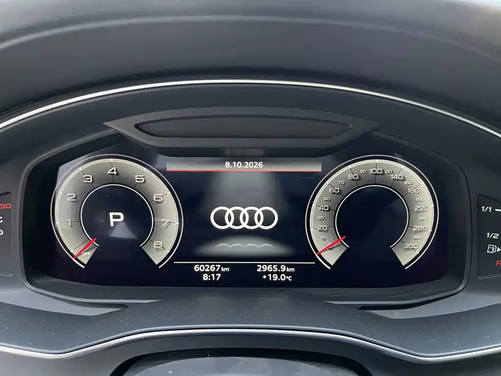 Audi A6L — фото 14