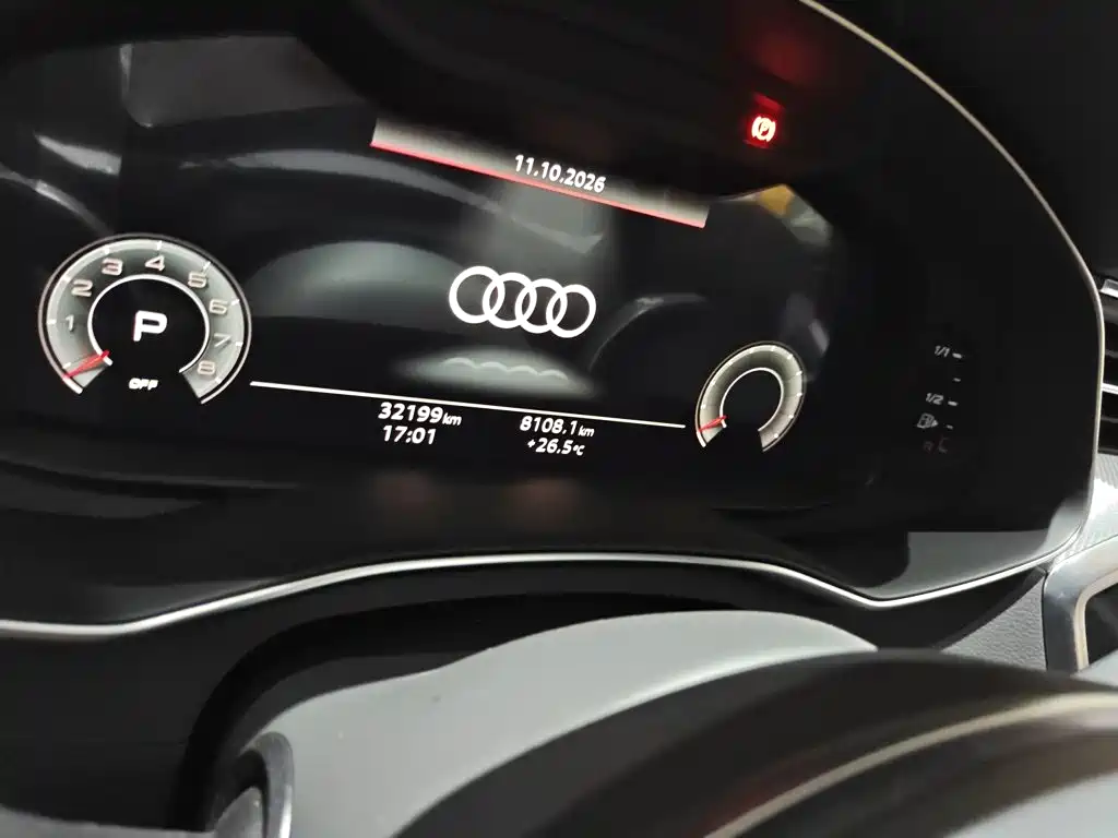 Audi A6L — фото 13