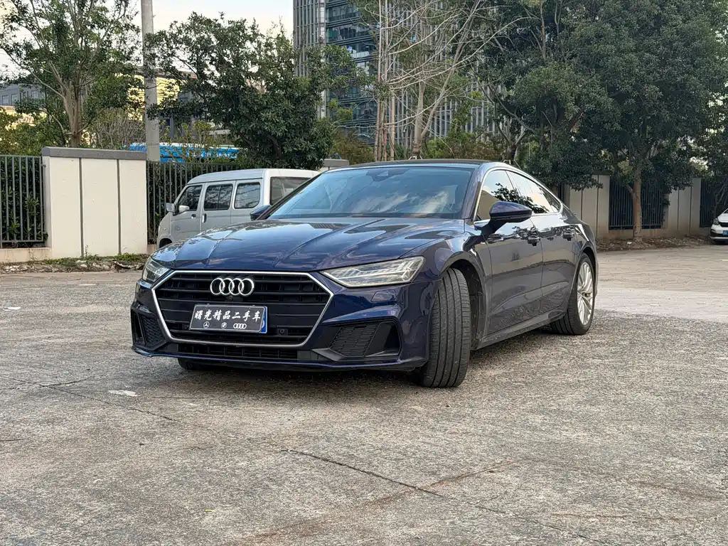 Audi A7 — фото 2