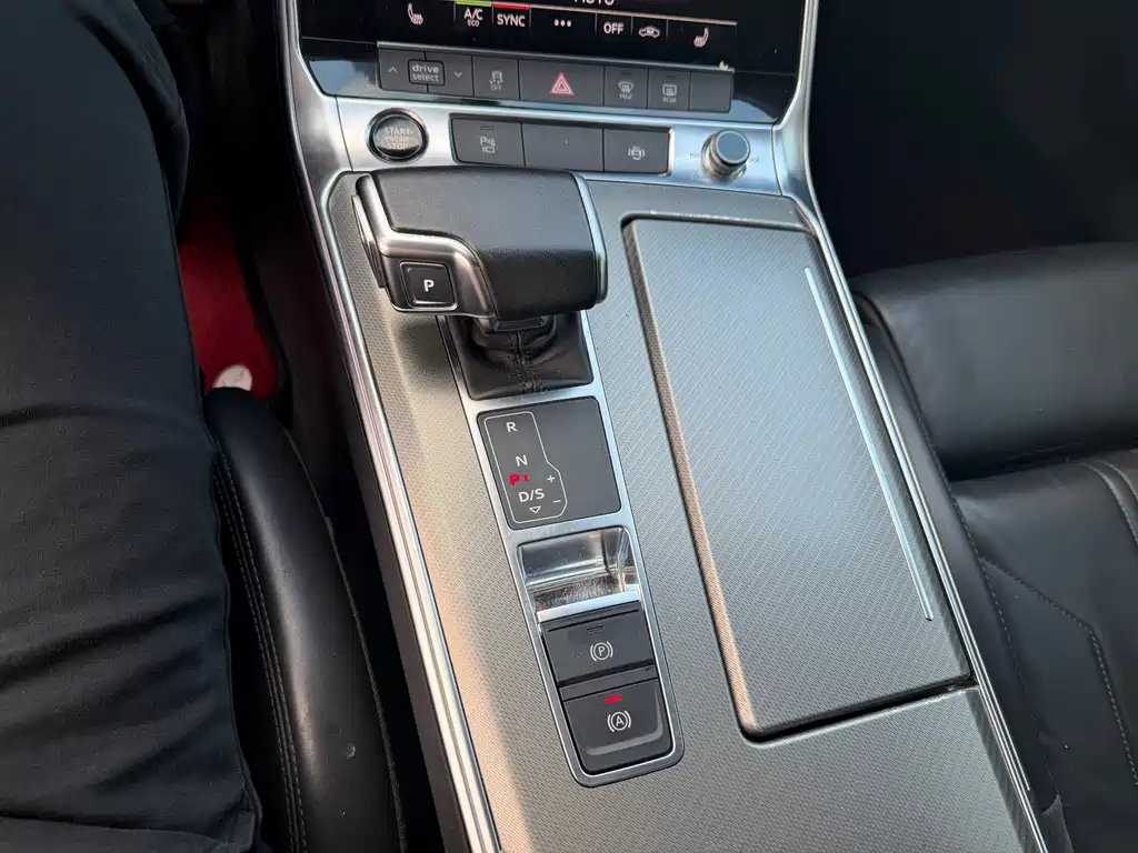 Audi A7 — фото 22
