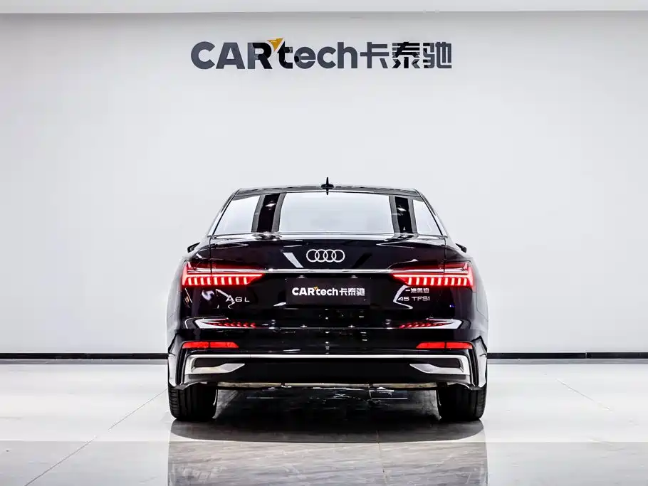 Audi A6L — фото 5