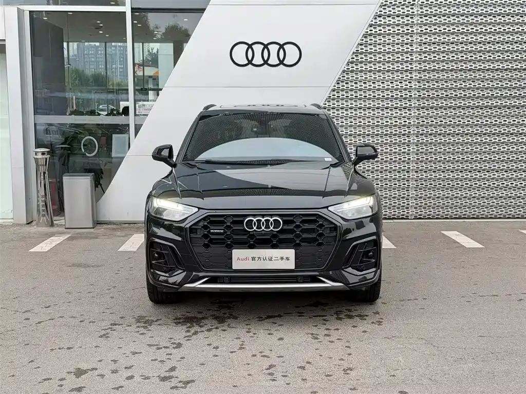 Audi Q5L — фото 2
