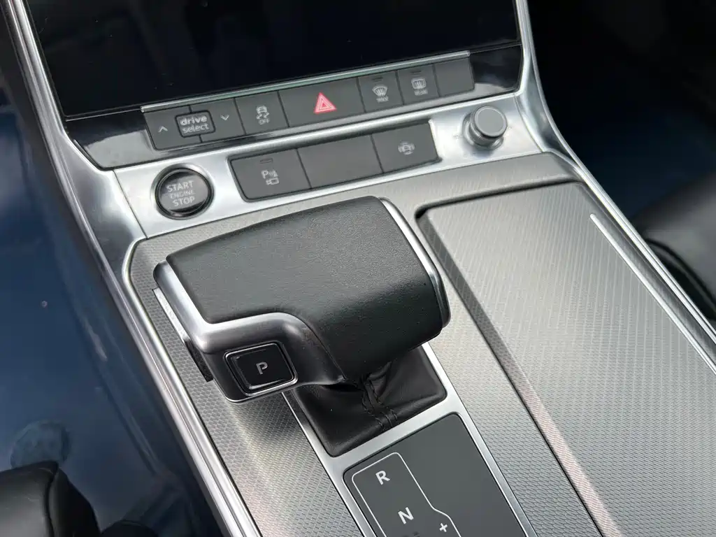 Audi A7 — фото 8