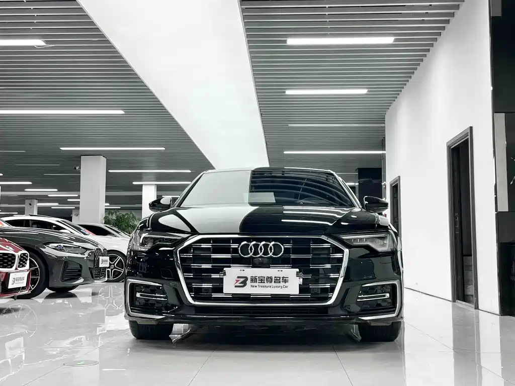 Audi A6L — фото 2