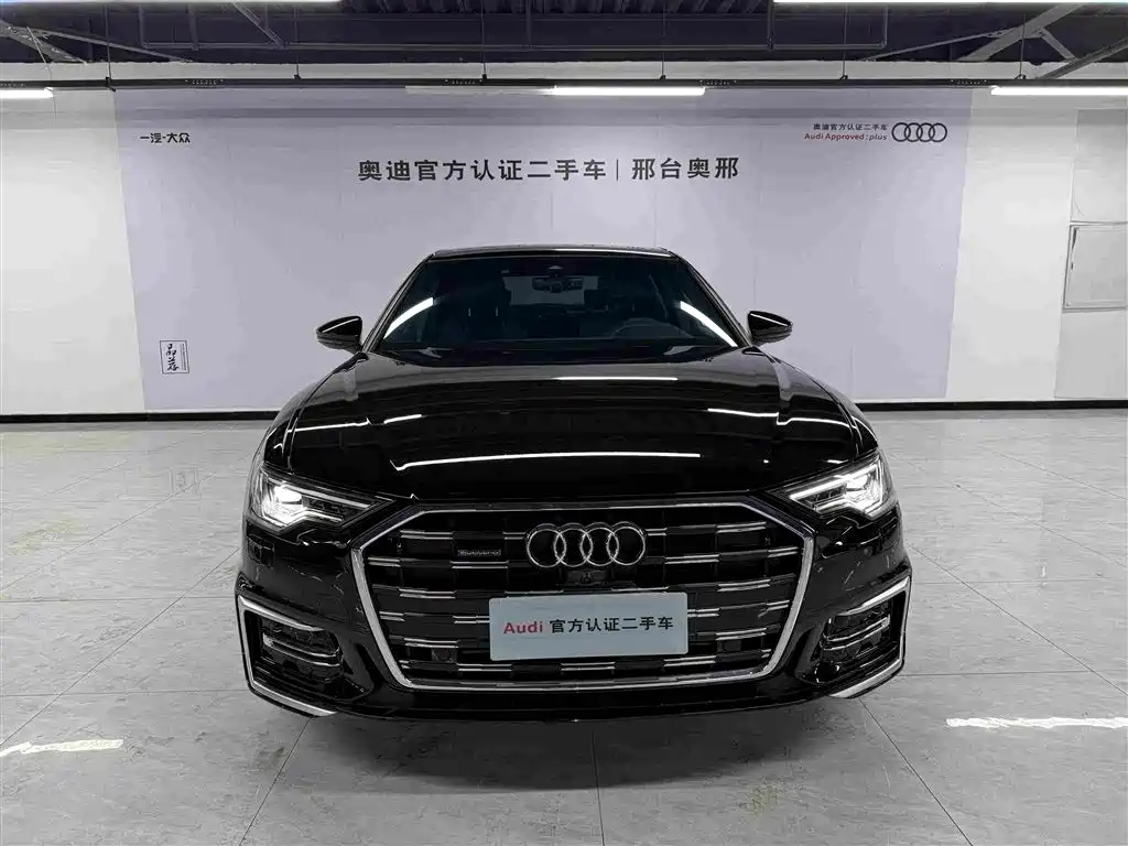 Audi A6L — фото 2