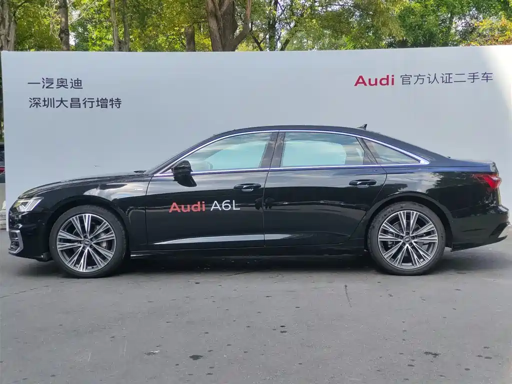Audi A6L — фото 6