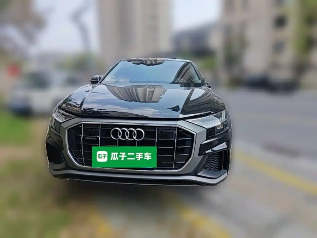 Audi Q8 — фото 2
