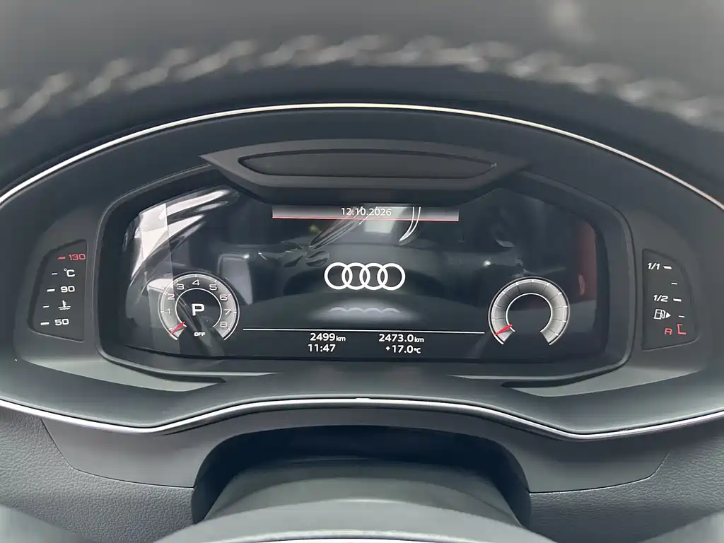 Audi A7L — фото 7
