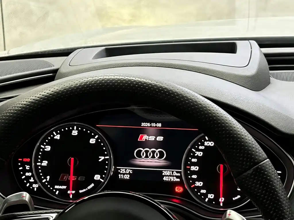 Audi RS 6 — фото 11