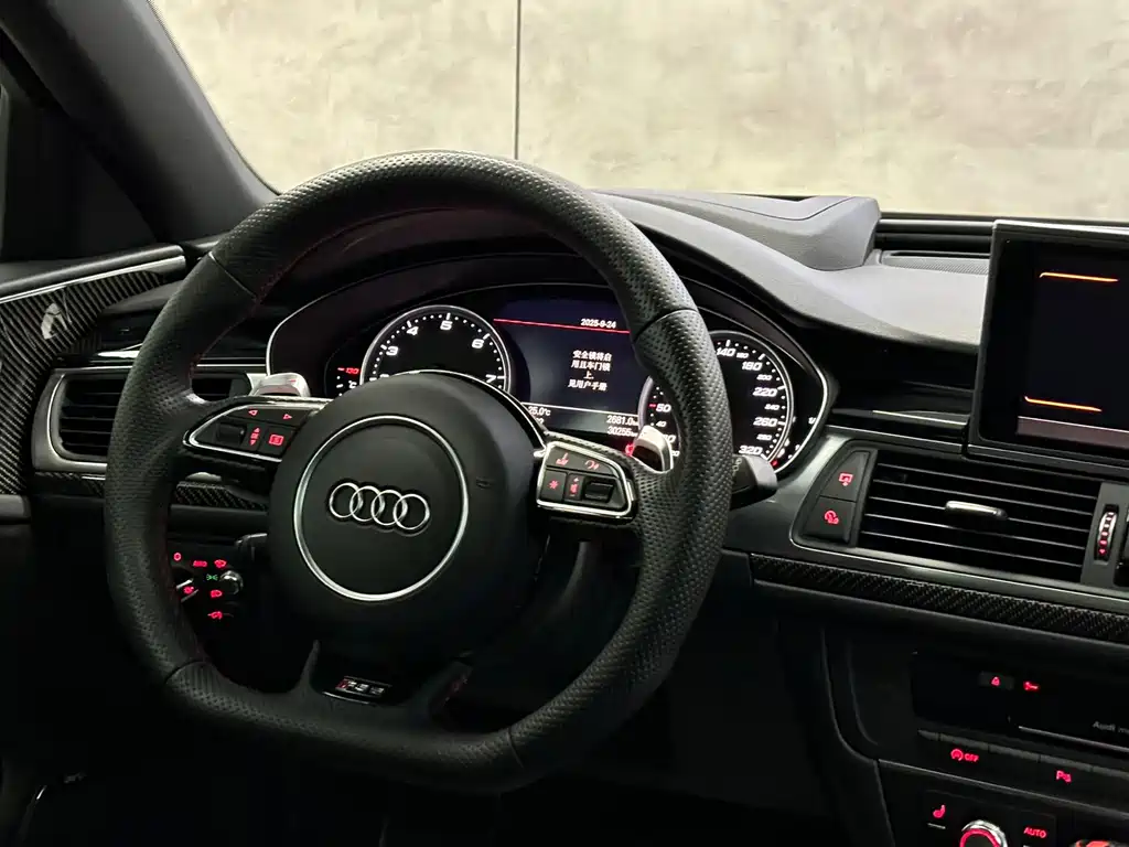 Audi RS 6 — фото 8