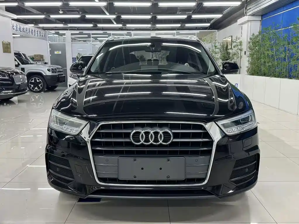 Audi Q3 — фото 2