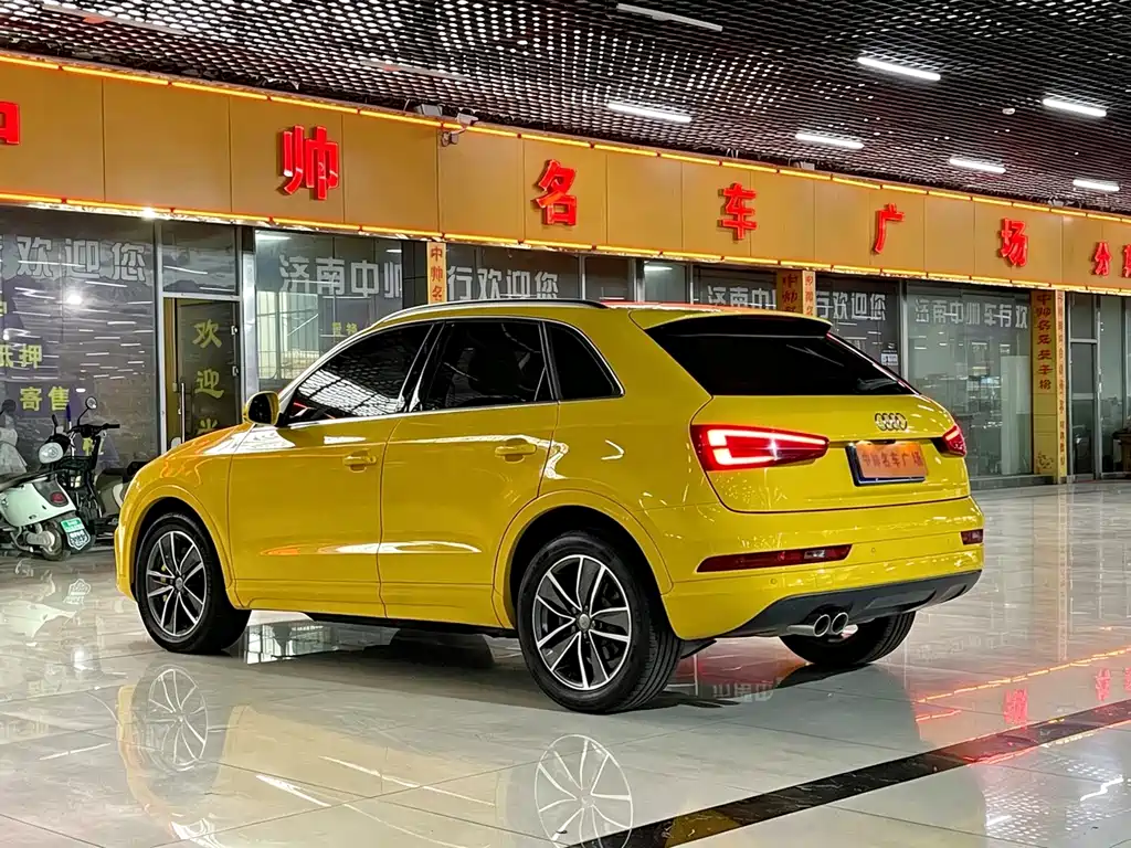 Audi Q3 — фото 6