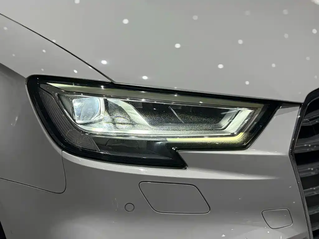 Audi A3 — фото 25