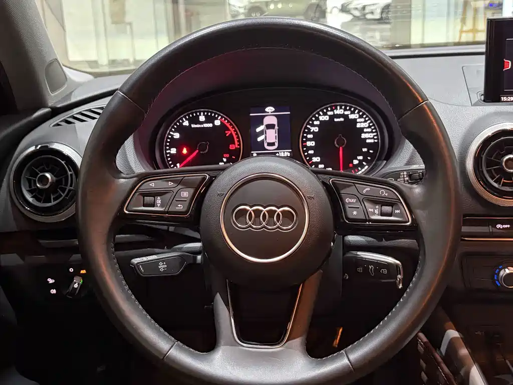 Audi A3 — фото 4