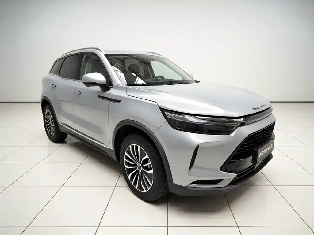 BAIC X7 — фото 3