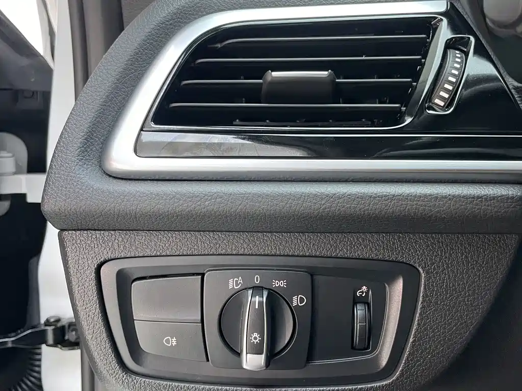 BMW 1 Series — фото 14