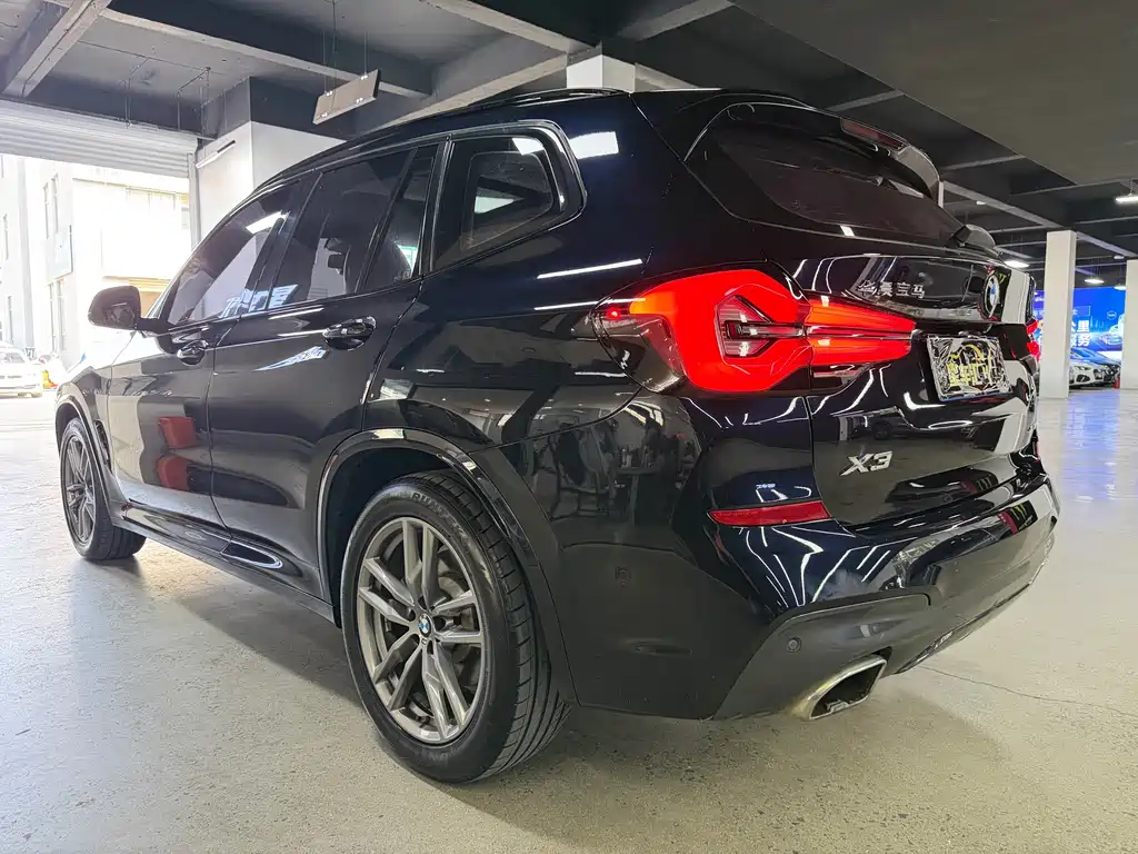 BMW X3 — фото 11