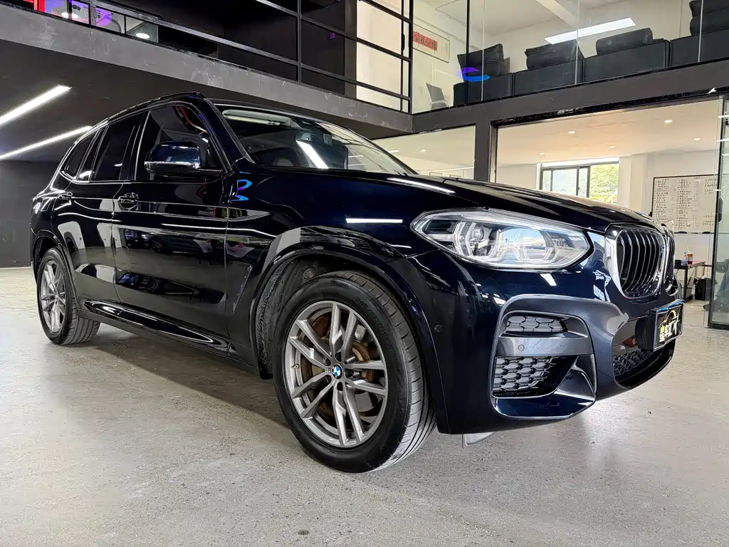 BMW X3 — фото 3
