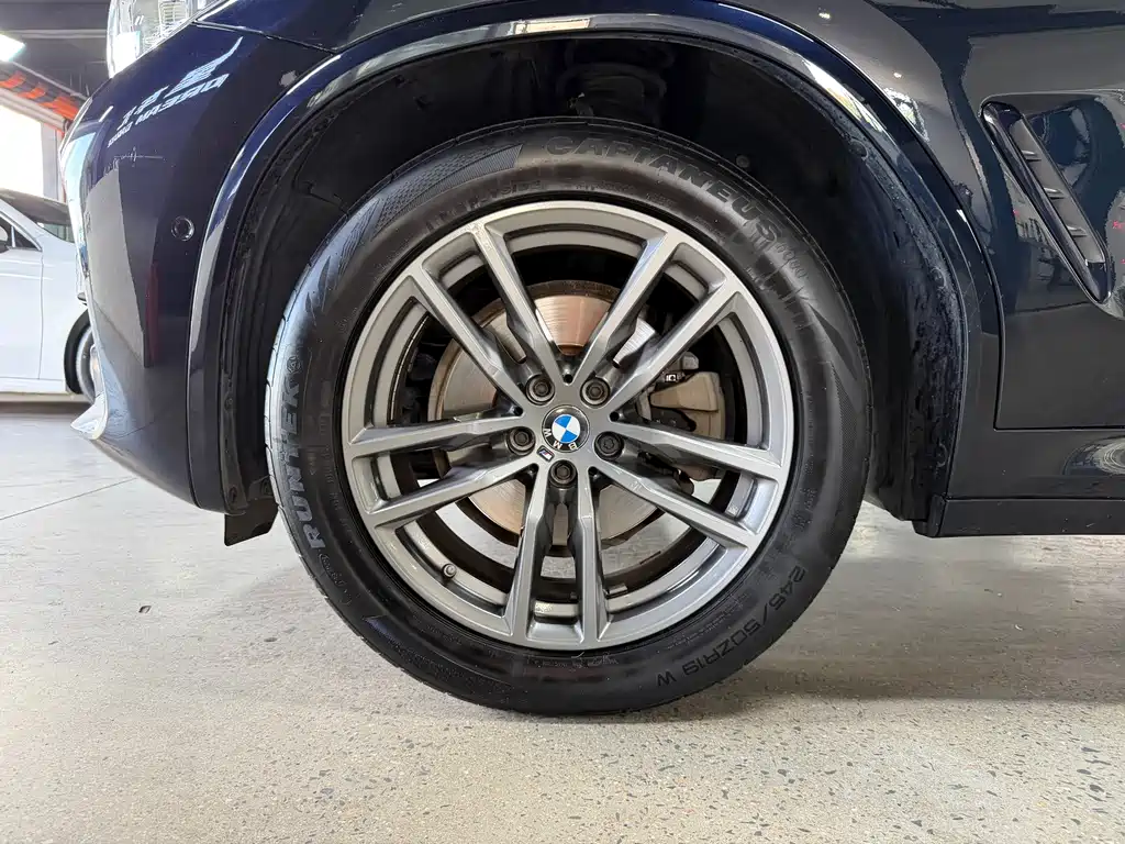 BMW X3 — фото 25