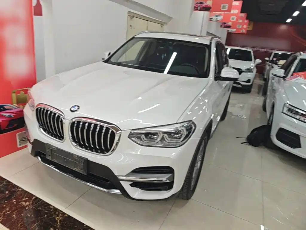 BMW X3 — фото 2