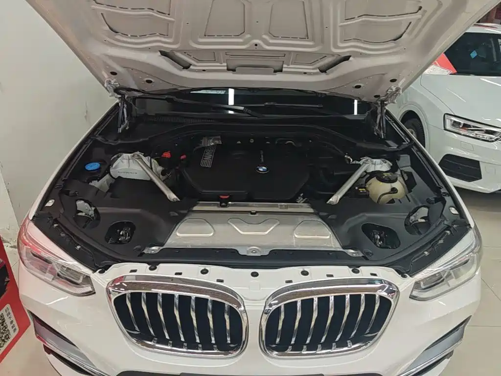 BMW X3 — фото 20