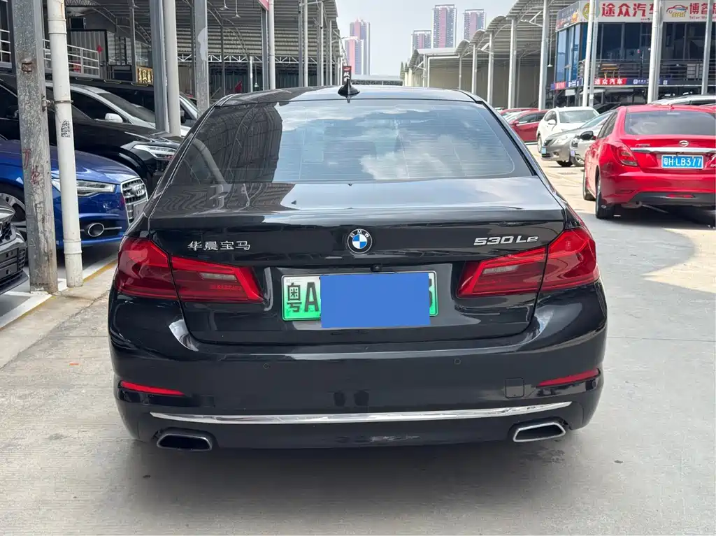 BMW 5 Series New Energy — фото 3
