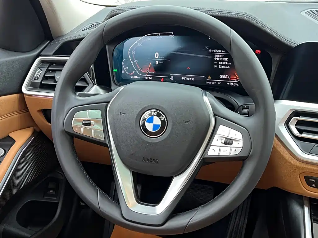BMW 3 Series — фото 14