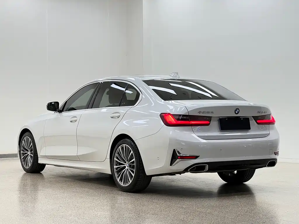 BMW 3 Series — фото 4