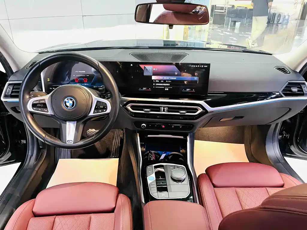 BMW i3 — фото 9