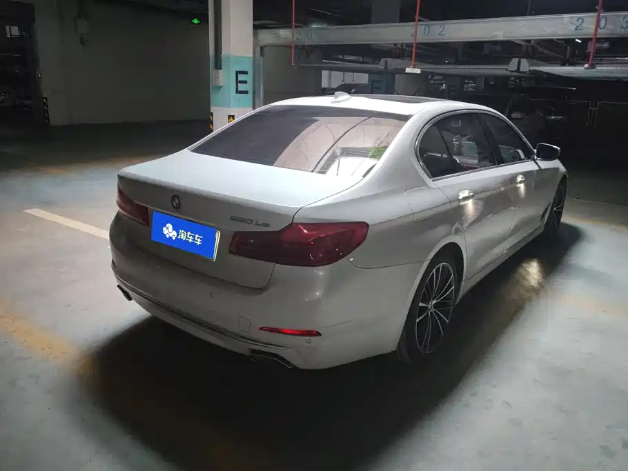 BMW 5 Series New Energy — фото 3