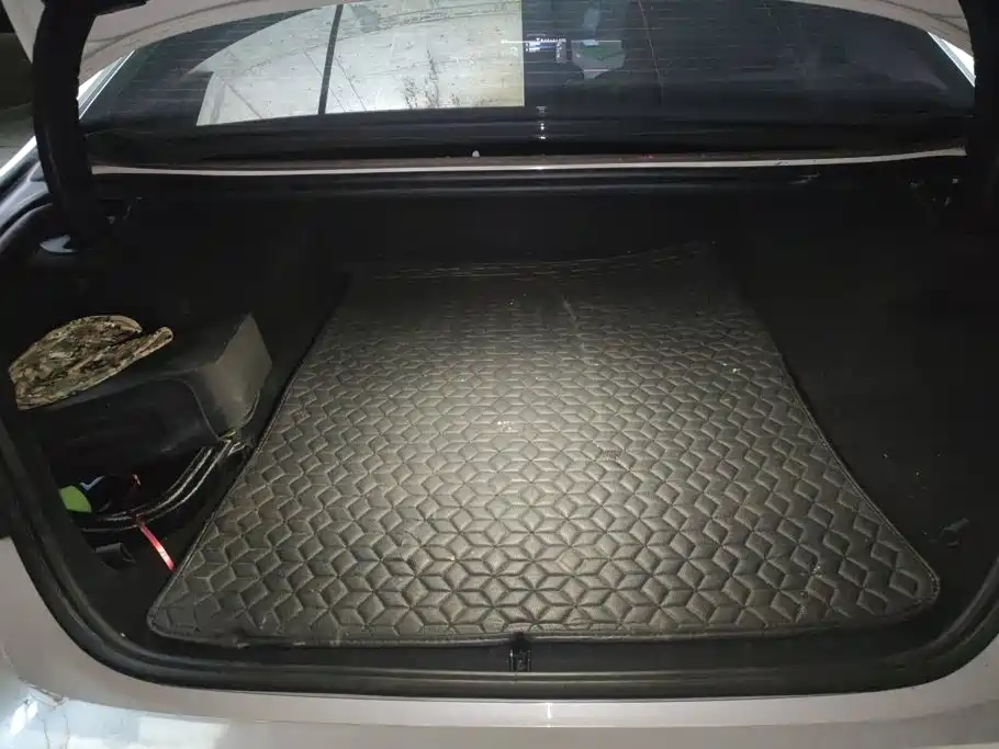 BMW 5 Series New Energy — фото 4