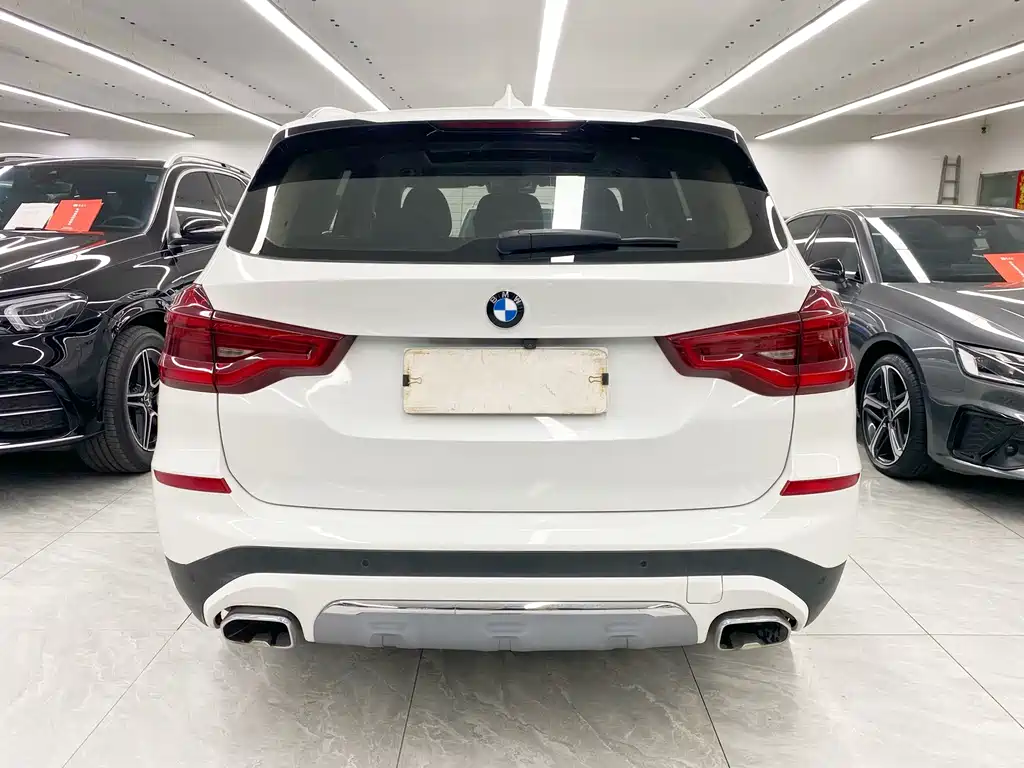 BMW X3 — фото 5