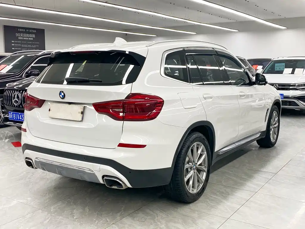 BMW X3 — фото 6