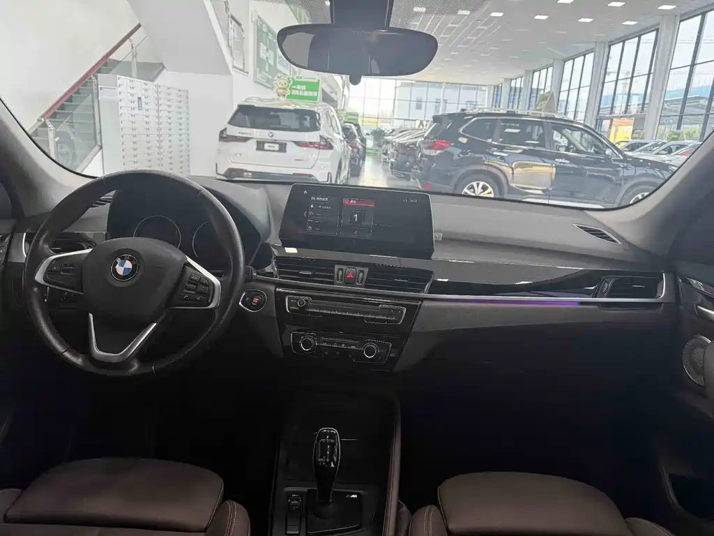 BMW X1 — фото 19