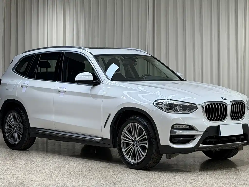 BMW X3 — фото 2