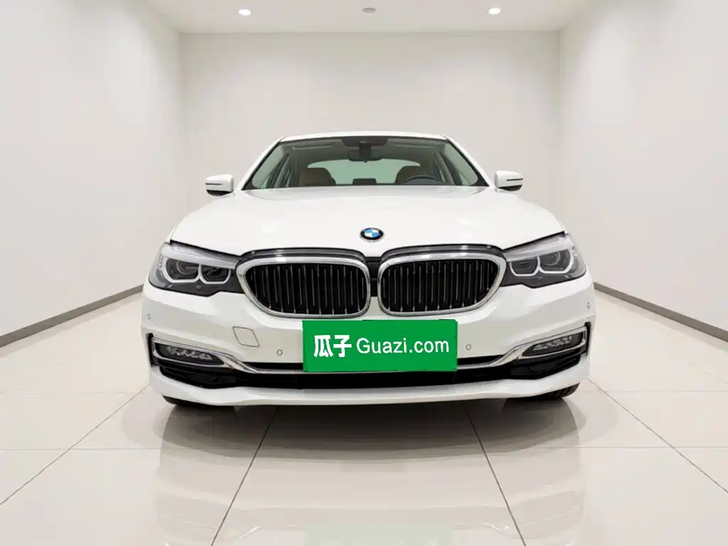 BMW 5 Series — фото 2