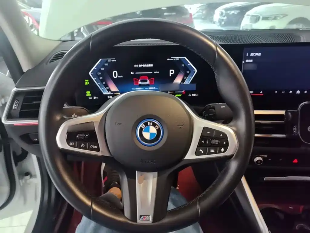 BMW i3 — фото 11